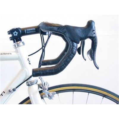 CINTA BIKE RIBBON CARBONO CON TAPONES NEGRO